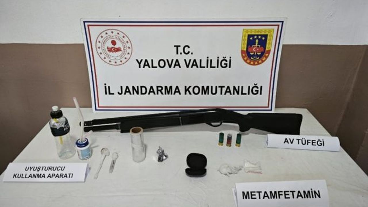 Ormanlık alana kurduğu çadırda uyuşturucu satıyordu