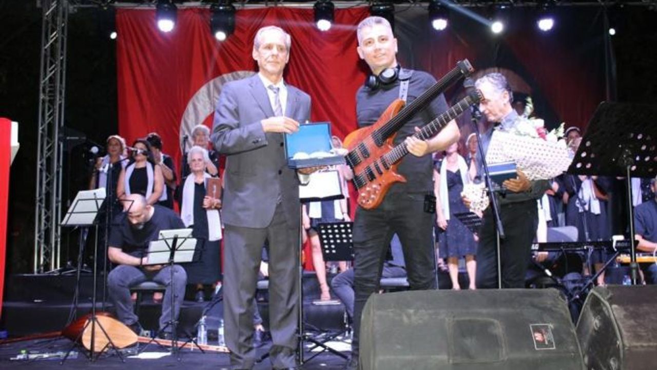 Koru’da Zafer Bayramı coşkuyla kutlandı