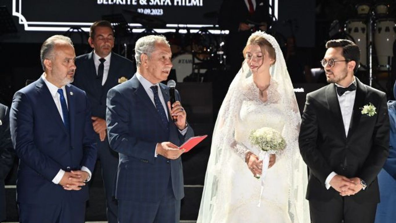 Alinur Aktaş’ın oğlu evlendi! Nikah şahitleri Başkan Tutuk oldu