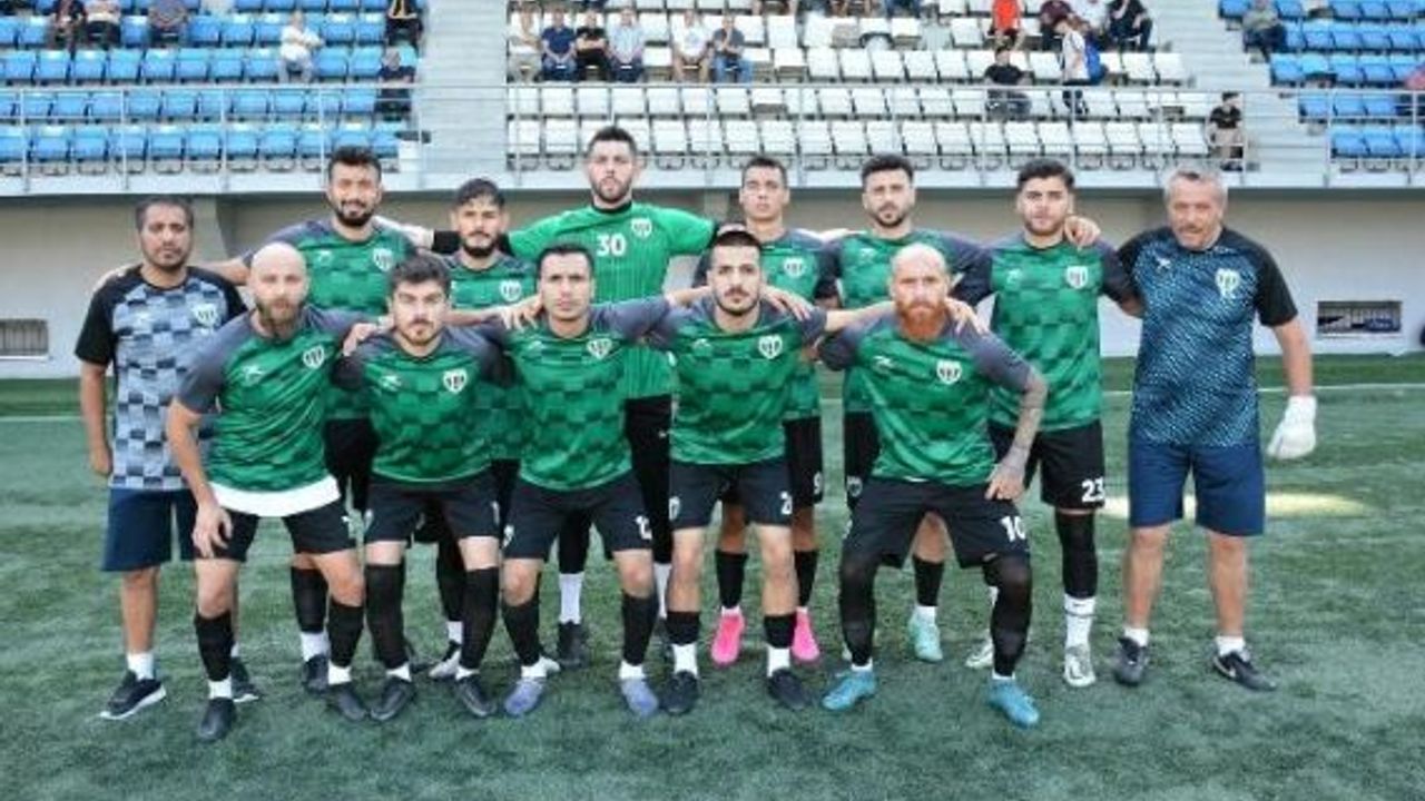 Tekirdağ Sarayspor futbolu ile göz doldurdu