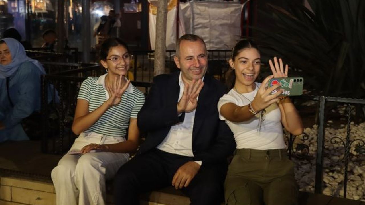 Mustafa başkan her zaman halkın içinde