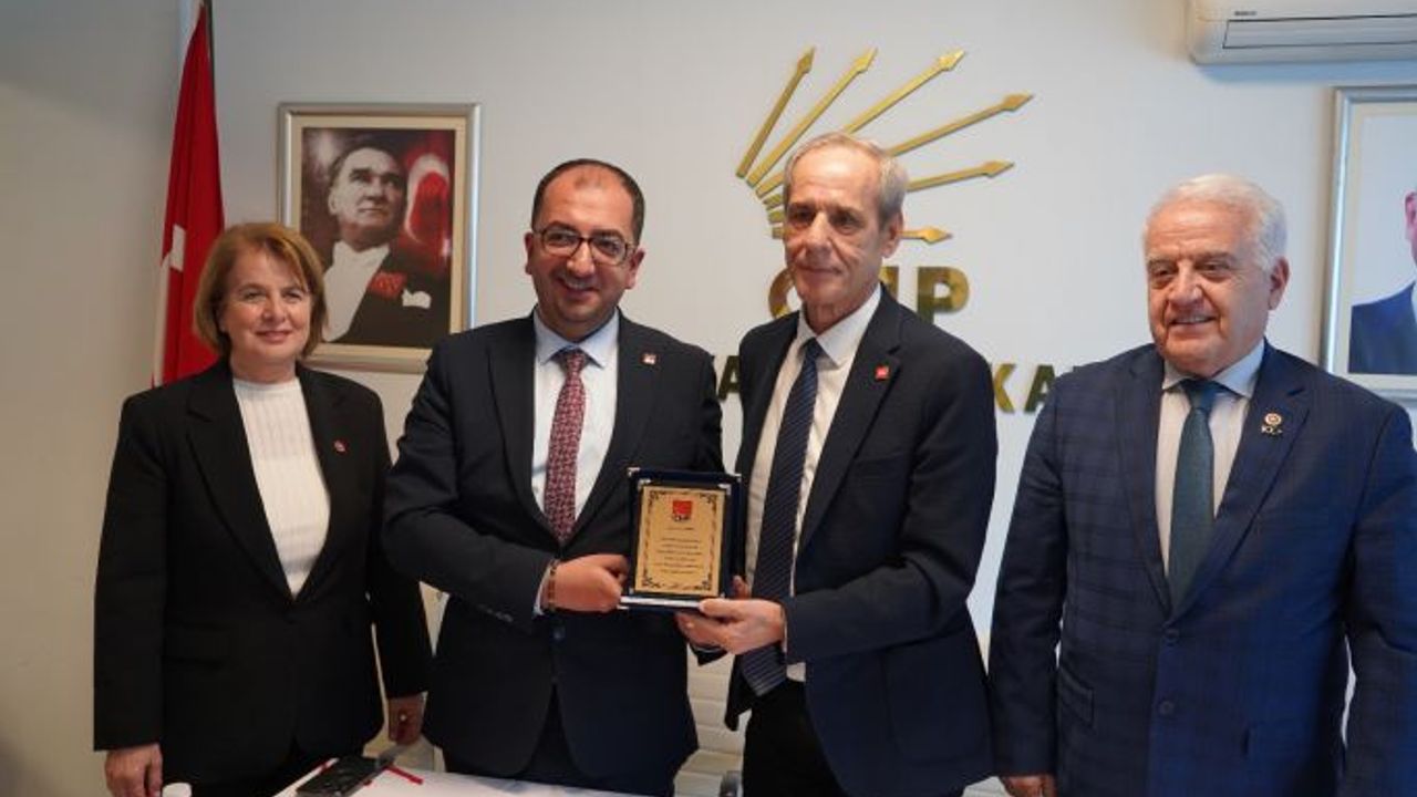 Kamil Yaman aday adaylık başvurusunu yaptı