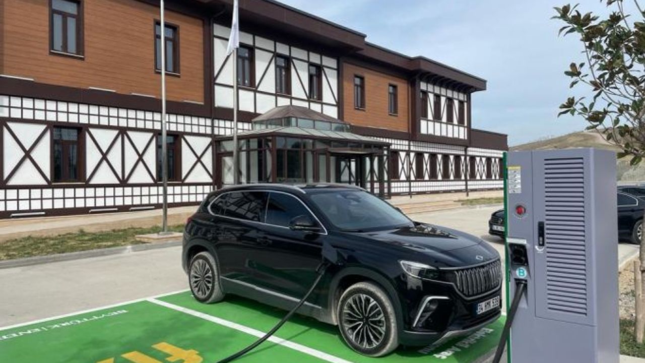 Yalova OSB’den elektrikli otomobil sahiplerine müjde