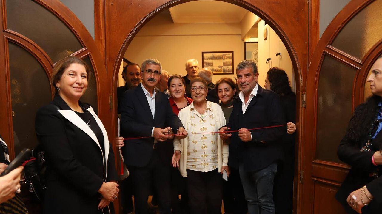 “Cumhuriyet Kadınları Sergisi” İstanbul’da Sanatseverlerle Buluştu