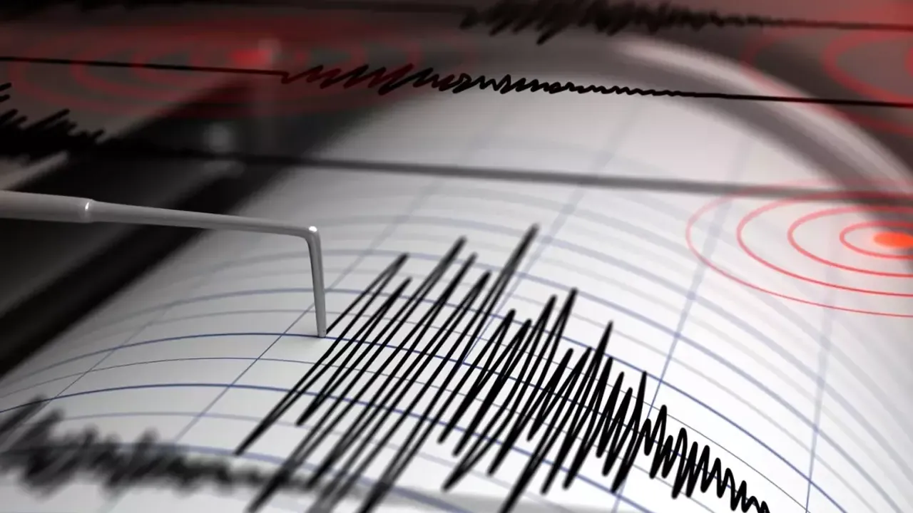 'Balıkesir Sındırgı’da 6,1 Büyüklüğünde Deprem – İstanbul’da da Hissedildi”
