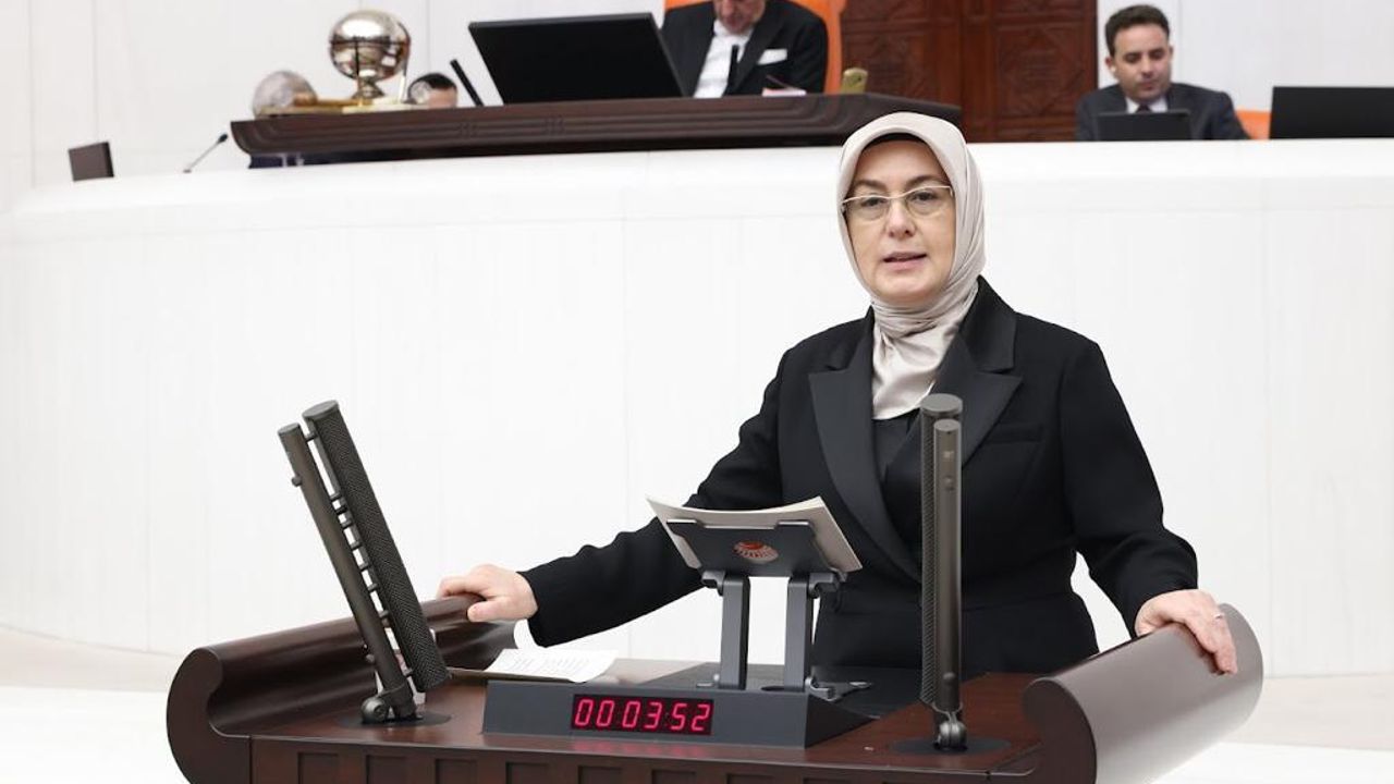 MİLLETİN EMANETİ CUMHURİYET 102 YAŞINDA: AK PARTİ YALOVA MİLLETVEKİLİ MELİHA AKYOL’DAN 29 EKİM MESAJI