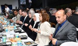 AK Parti Altınova, iftarda buluştu