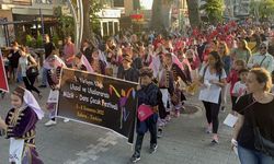 Yalova'da Yürüyen Köşk Çocuk Festivali başladı