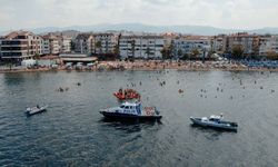 Yalova'da deniz polisi boğulma vakalarına karşı uyarılarda bulunuyor