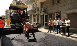 Yalova’da sokaklar 30 yıl sonra asfalta kavuştu