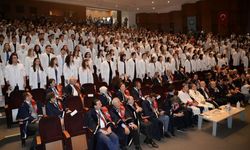Yalova Üniversitesi Doktor Adayları, beyaz önlüklerini giydi