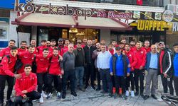 Enes Duman’dan Yeşilovaspor Kulübüne moral ve destek yemeği