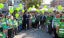 Serebral Palsi’ye dikkat çekmek için yeşil balon uçurdular