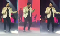 Tarkan konserinde ayakkabısıyla dikkat çekti