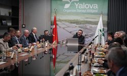 Yalova OSB'de Direnç Özdemir ve yönetimi güven tazeledi