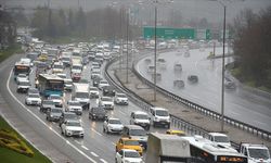 İstanbul’da Trafik Felç Oldu: Sağanak Yağış Yoğunluğu Arttırdı