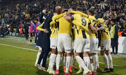 Fenerbahçe, Rizespor’u 3-2 Yenerek Geri Dönüşe İmza Attı