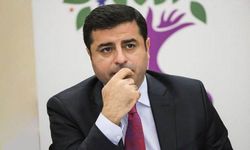 Bahçeli ve Demirtaş Görüşmesi Siyasi Gündemi Hareketlendirdi