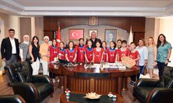 Çocuklardan Hayvan Haklarına Duyarlı Mesaj