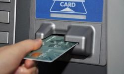 ATM’lerde Yeni Güvenlik Uygulaması: Şifre Yenilemeyen Para Çekemeyecek
