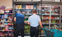 Yalova'da Zabıta’dan Kapsamlı Denetim: Kaldırım İşgalleri ve Marketlerde Hijyen Kontrolü