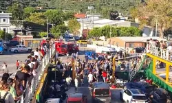 Balıkesir Marmara Adası’nda Feribot Yangını: 200 Yolcu Güvenle Tahliye Edildi