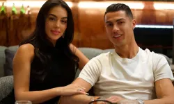 Cristiano Ronaldo ve Georgina Rodriguez Nişanlandı! Yüzüğün Değeri Dudak Uçuklattı
