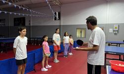 Yalova’da Yaz Spor Okullarında Masa Tenisi Rüzgarı