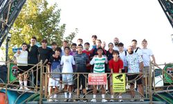 Çiftlikköy Belediyespor U14 Takımı, Lunaparkta Keyifli Bir Gün Geçirdi