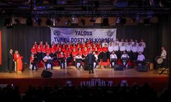 Yalova’da Cumhuriyet’in 102. Yılı Türkülerle Coşkuyla Kutlandı