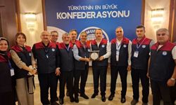 Yalova Eğitim Bir-Sen, Büyük Türkiye Buluşmasından Başarı Ödülüyle Döndü