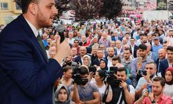 AK Parti’li Büyükgümüş’ten CHP Lideri Özgür Özel’e sert tepki: “Siyasi barbarlığın tezahürü”