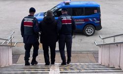 Yalova’da Jandarmadan Aranan Şahıslara Yönelik Başarılı Operasyon: 2 Kişi Tutuklandı
