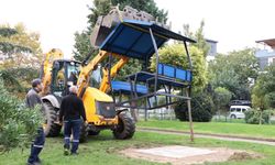 Çiftlikköy Belediyesi’nden Parklara Yeni Dokunuş: Kent Mobilyaları Yenileniyor