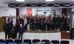 Çiftlikköy’de “Kadına Yönelik Şiddete Hayır” Mesajı Yükseldi