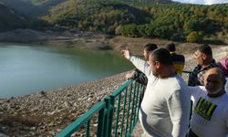 Ortaburun Göleti’nde de, su seviyesi dipte