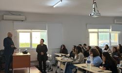 Bülent Güler, Yalova Üniversitesi’nde Öğrencilerle Gazetecilik Üzerine Buluştu