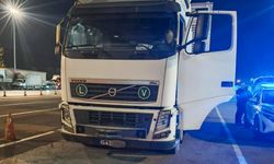 Yalova’da Gece Yarısı Ağır Yük Operasyonu: İki Araç Trafikten Men Edildi