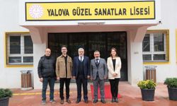 Yalova Güzel Sanatlar Lisesinde Renkli Sergi Açılışı ve Müzik Dinletisi