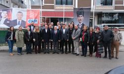 Başkan Adil Yele ve Milletvekili Tahsin Becan Çiftlikköy Sahil Mahallesi Esnafını Ziyaret Etti
