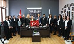 Kadın Meclisi’nden Bayrak Vurgusu: “Ortak Değerlerimizin Simgesi”