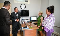 Yalova Valisi Ahmet Hamdi Usta Göreve Hızlı Başladı: Personelle Tanıştı, Sorunları Dinledi