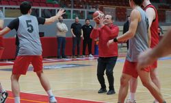 Başkan Adil Yele’den Basketbol Takımına Moral Ziyareti