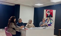 Yalovalı Gazeteciler Mesleğin Perde Arkasını Anlattı  KATFA-DER’in düzenlediği programda Yalovalı gazeteciler meslek den