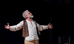 Yurdaer Okur’dan Yalova Sahnesine Unutulmaz Dokunuş