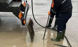 Yalova Belediyesi’nden Yağışlara Karşı Yoğun Mesai