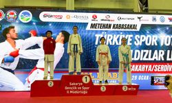 Çiftlikköy Karatecileri Yıldızlar Ligi’nde Tarih Yazdı