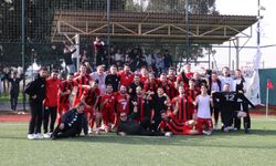 Çiftlikköy’de Spor Kulüplerine 3,8 Milyon TL’lik Nakdi Destek