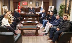 Berber ve Kuaför Esnafından Belediye Ziyareti