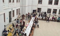 Zehra Ekşinozlugil Anadolu İmam Hatip Lisesi’nde 450 Kişilik Geleneksel Zeka İftarı Buluşması